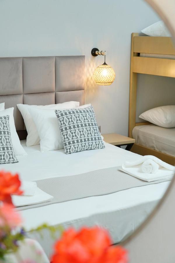 Aquamarine Luxury Rooms Thassos エクステリア 写真
