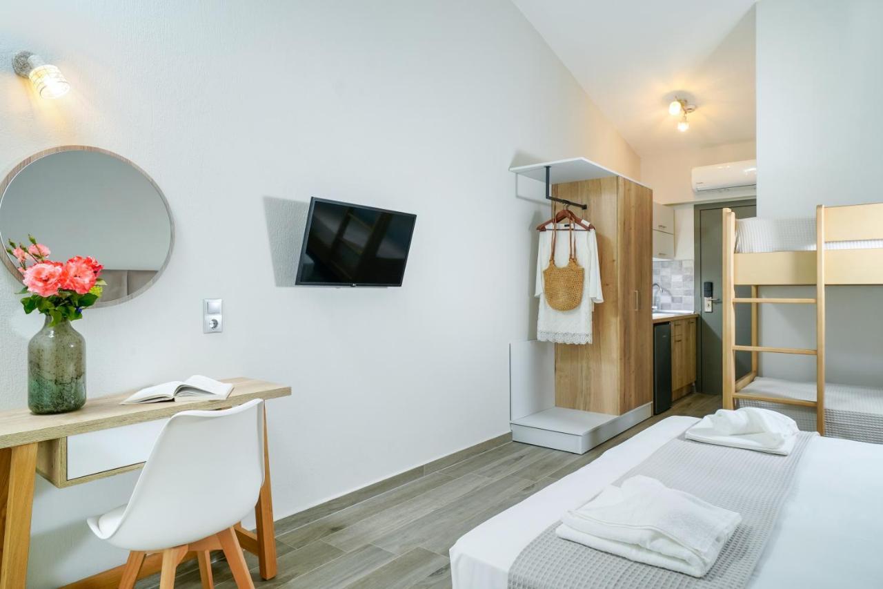 Aquamarine Luxury Rooms Thassos エクステリア 写真